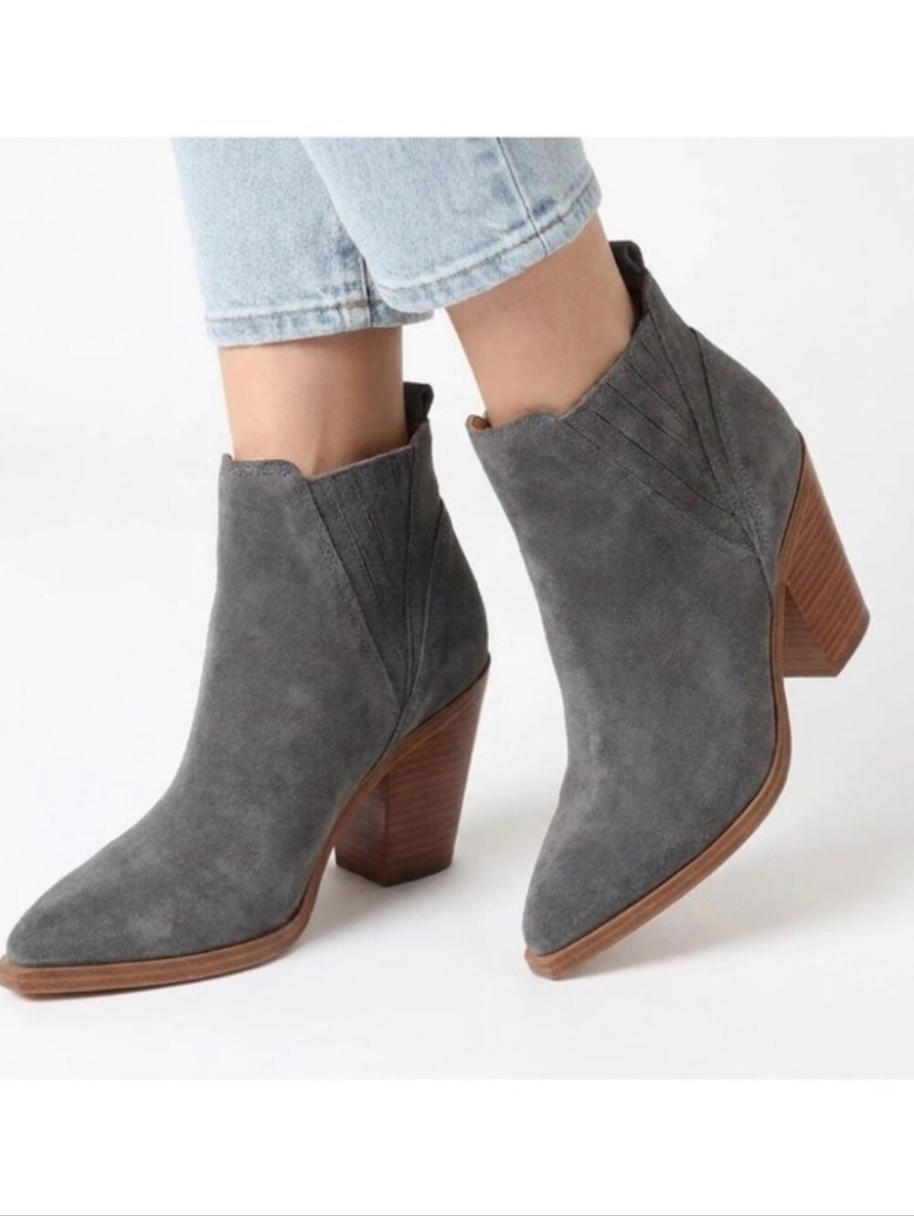 Marc Fisher LTD Oshay Pointed Toe Bootie Gray suede EUC Womens 7 Western Cowgirl